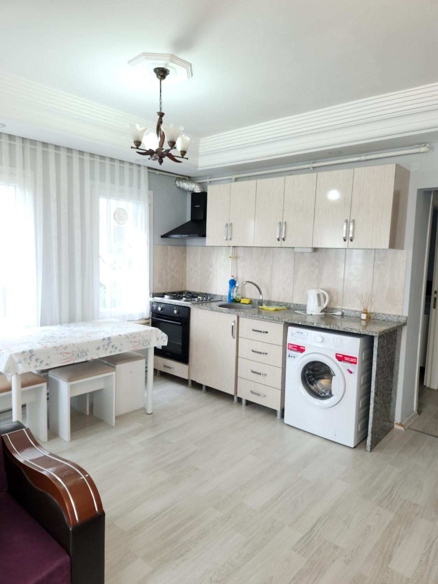 Kuk Daire Antalya